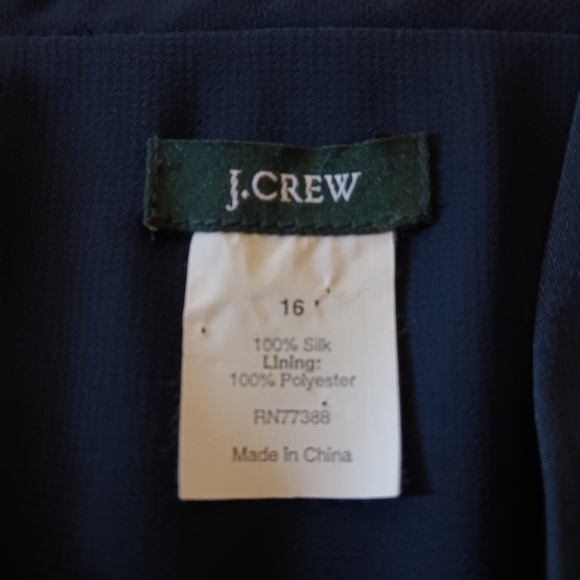 🎁 NWOT J. Crew Sophia Silk Dress. V-Neckline w/ Subtle Pleats on Front & Back - Picture 15 of 16